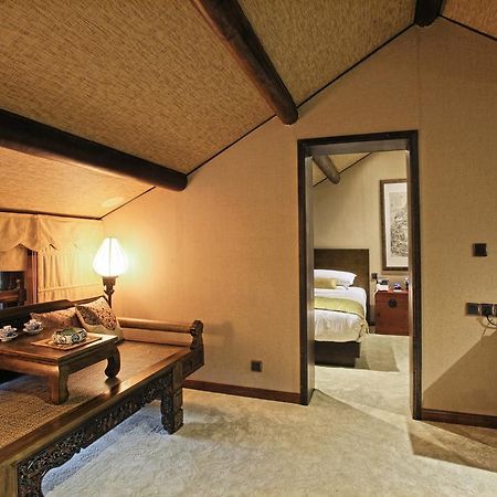 Renli Hotel Чэнду Экстерьер фото