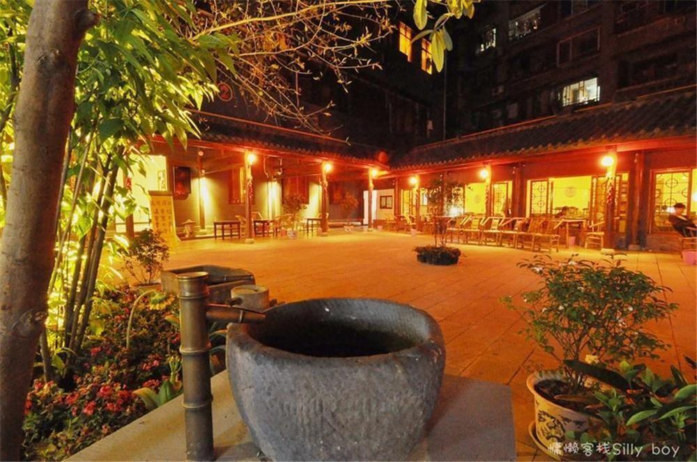 Renli Hotel Чэнду Экстерьер фото