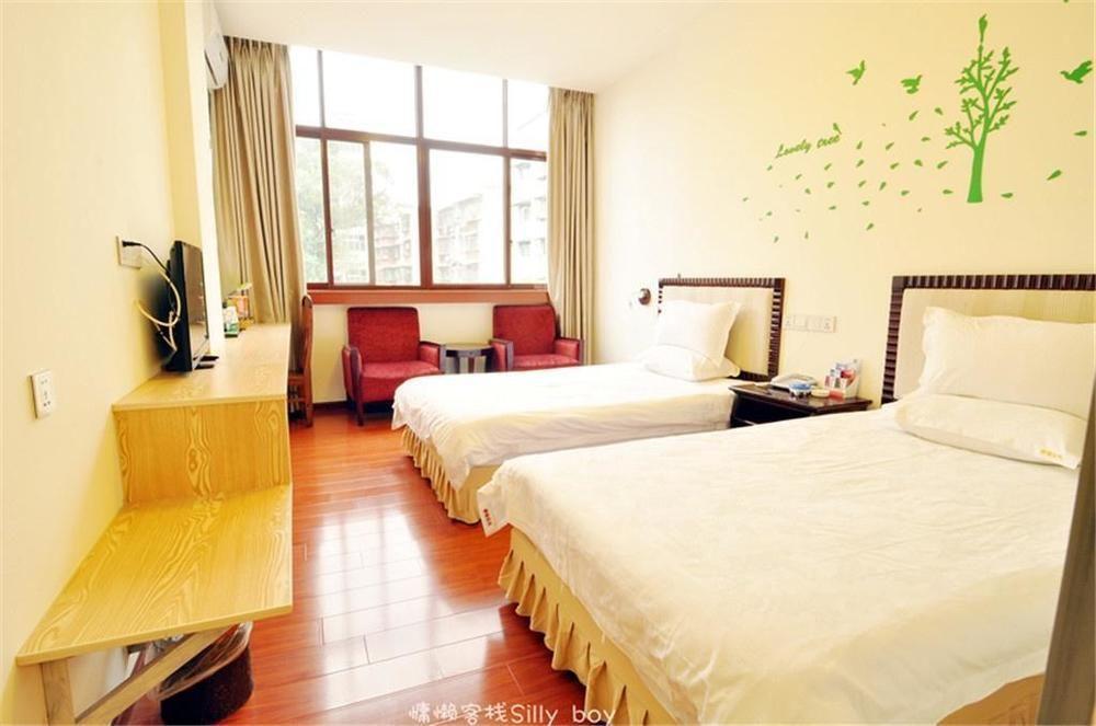 Renli Hotel Чэнду Экстерьер фото